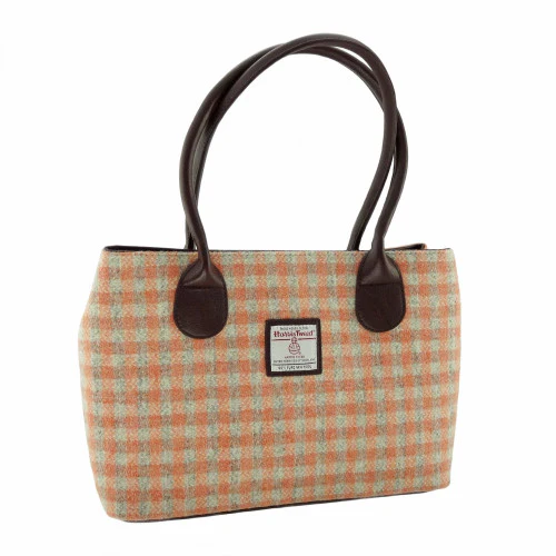 Classic Harris Tweed Handbag - Image 29