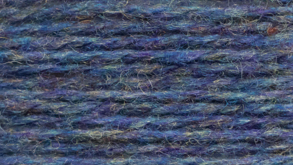 Ladies Irish Handknit Aran Crewneck Cardigan - Image 4