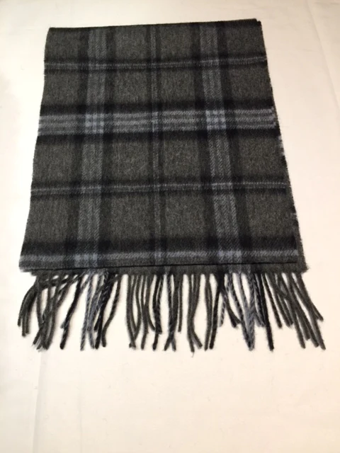 100% Lambswool Scarves - Image 26