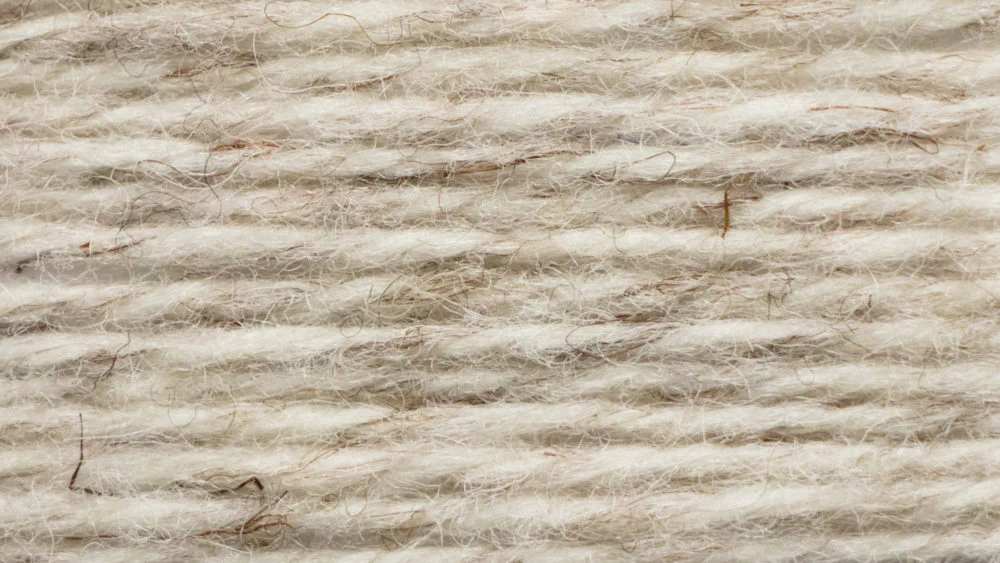 Men's Irish Handknit V-Neck Aran Cardigan - Image 3