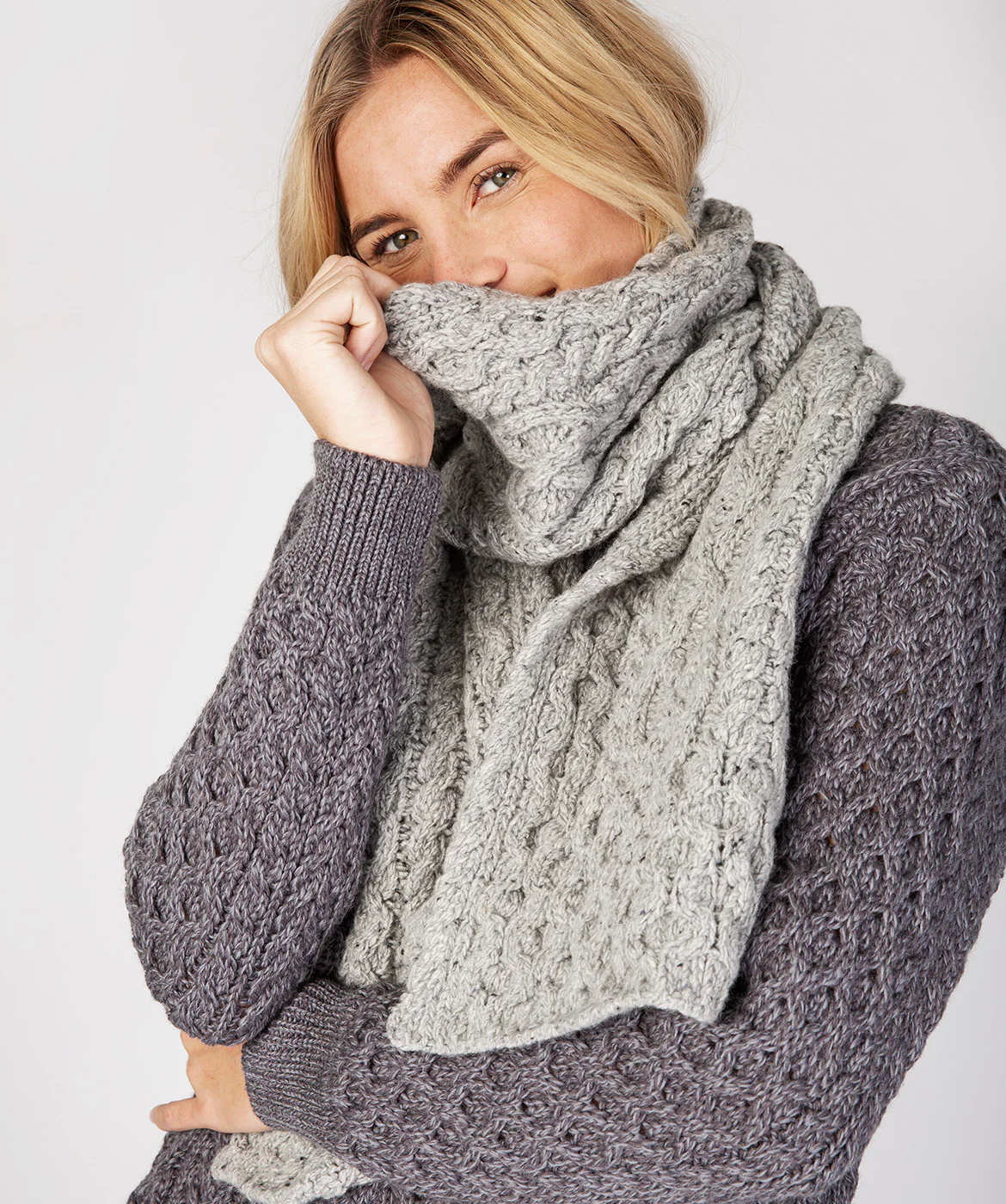 Merino and Cashmere Luxe Aran Scarf - Image 5