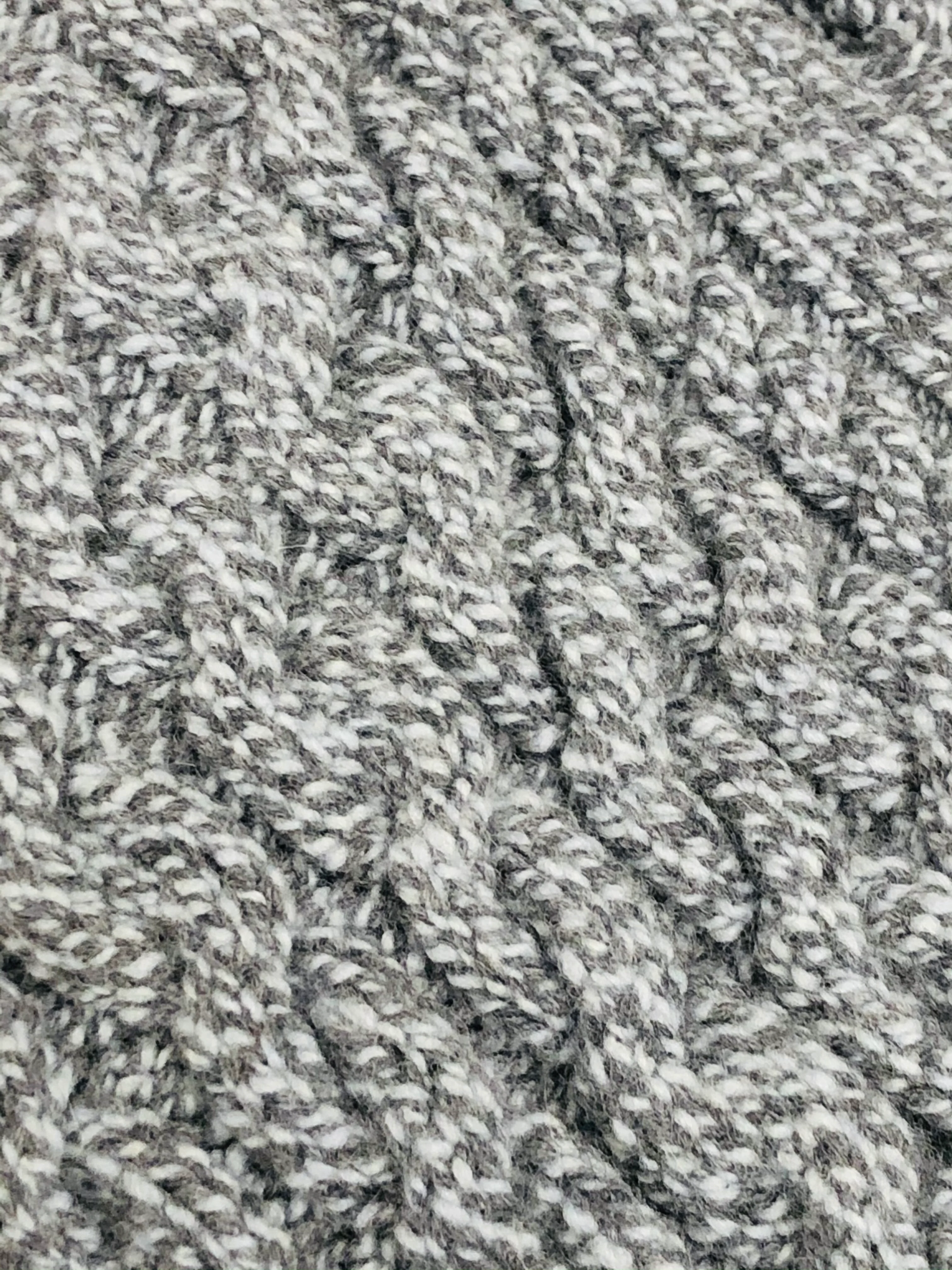 Women's Outlander Style Merino Wool and Cashmere Wrap - Image 4